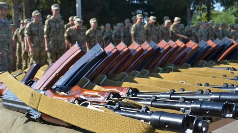 Прежде чем забрать в армию 18-летних, у них будут просить письменное согласие