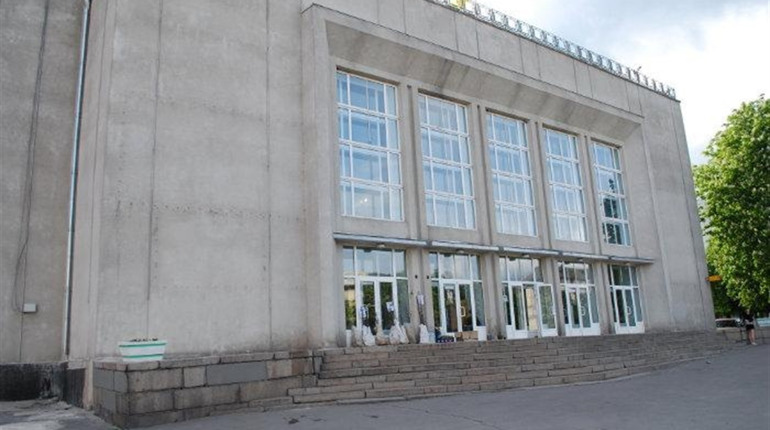 Уманський міський будинок культури закрили на ремонт