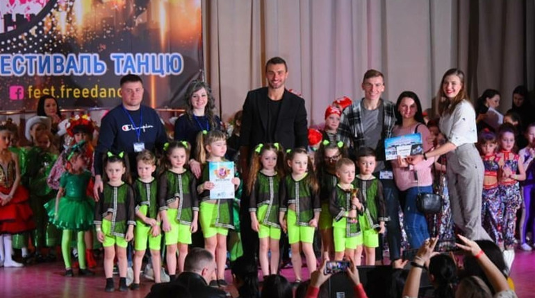 Лозівські танцівники стали одними з кращих на Всеукраїнському фестивалі «FREE DANCE»