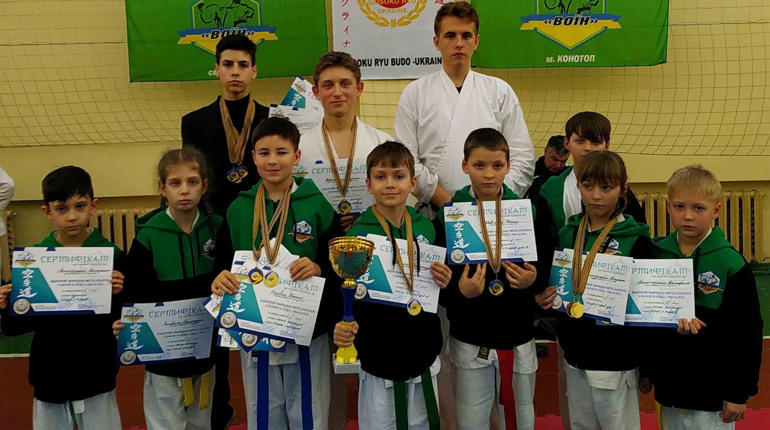 Конотопські спортсмени стали переможцями та призерами чемпіонату з карате та будо. Що про це відомо