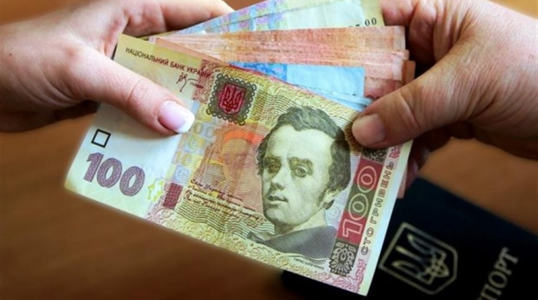 Гроші доведеться повернути: центр зайнятості перевіряє законність виплат по безробіттю 