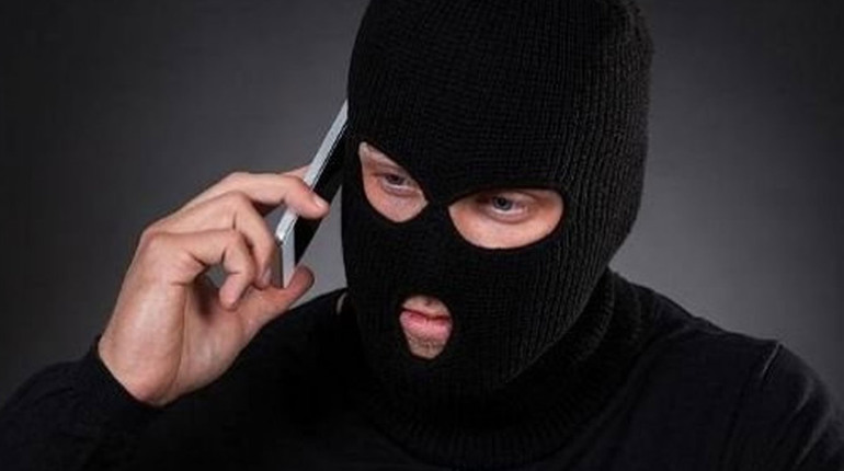 Шахраї заволоділи грошима мешканця Попаснянського району: як не стати жертвою