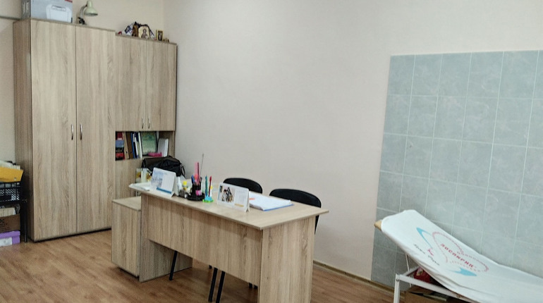 Терапевти та сімейні лікарі  поліклініки №4 відтепер ведуть прийом за новою адресою