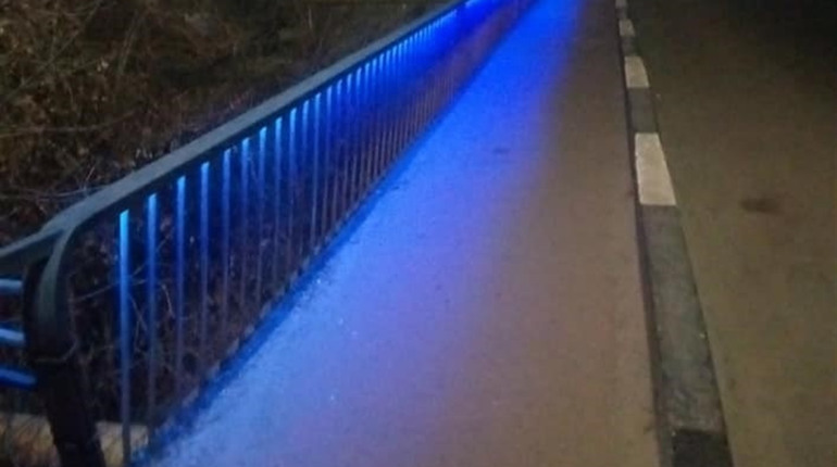Альтицький міст знову підсвічується. Чи надовго?