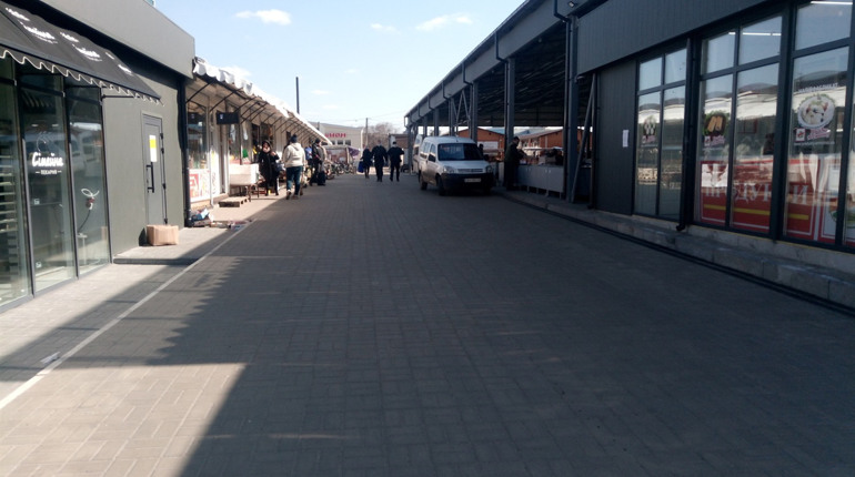 Робота продовольчих ринків на території Ніжина залишається під забороною