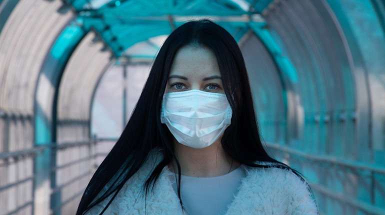 Штрафи та позбавлення волі. Яку відповідальність за порушення карантину нестимуть українці