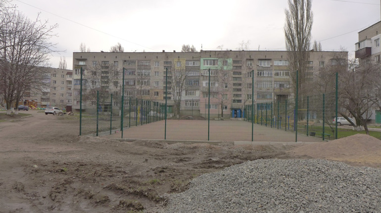 Відповідь є, майданчиків немає. В продовження теми про те, як Первомайськ оплачує невиконані роботи