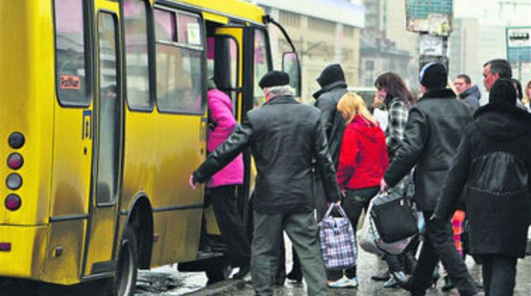 У Новограді змінили графік руху автобусів: оновлений розклад