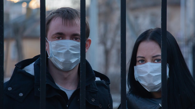 Карантин стане жорсткіше: з собаками гуляти можна, з дітьми — ні