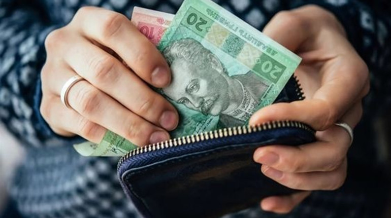 Мінімальну допомогу збільшили: скільки отримуватимуть безробітні