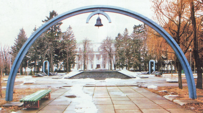 Календар Ніжина на травень 2020 рік: дати, події, імена