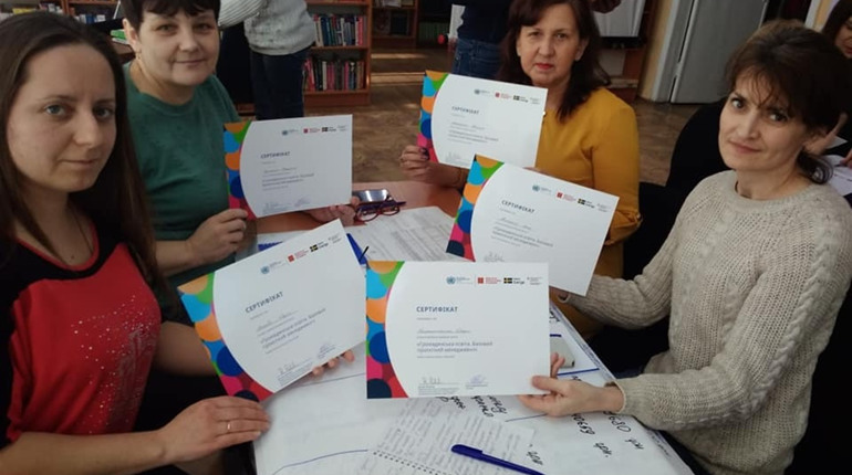 Троїцькі бібліотекарі разом з читачами проходять онлайн-навчання 