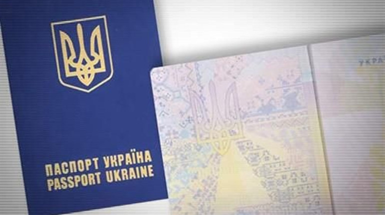 Поновили видачу віз: хто зможе перетнути кордон