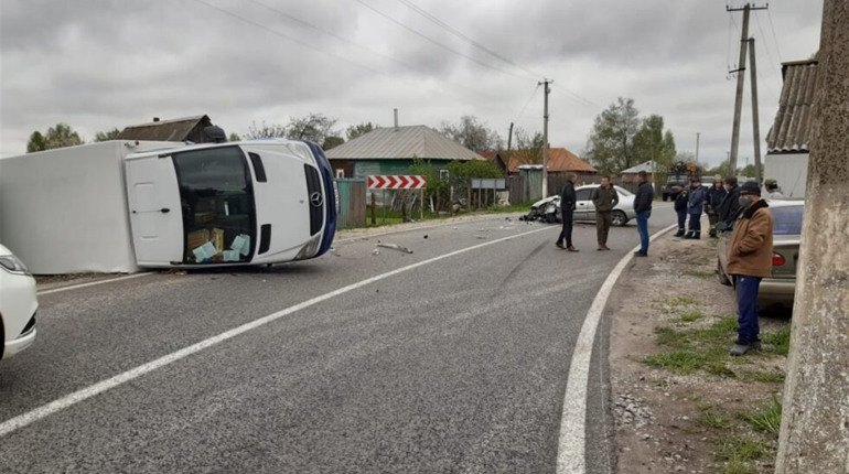 В результаті аварії у селі Гамаліївка перекинулася вантажівка