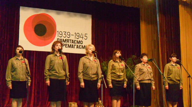 Як в Нижніх Сірогозах відзначали День Перемоги в минулі роки. Історія свята (фото)