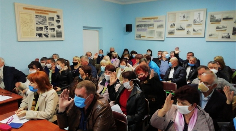 На сесії Білопільської міської ради запланували реорганізувати освіту, ухвалили інші рішення 