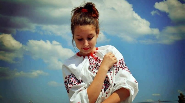  Фотопідбірка. Як нікопольці святкують День вишиванки на карантині 