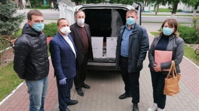 У Старокостянтинові закупили ще один апарат ШВЛ для лікарні