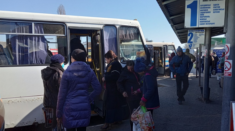 Карантин у Донецькій області не послабили: коли відновлять перевезення та відкриють дитячі садки