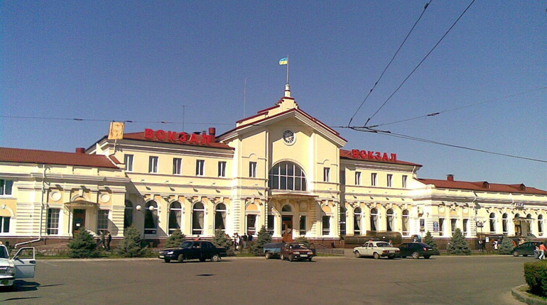 З 2 червня станцією «Херсон» поновлюють рух приміських потягів