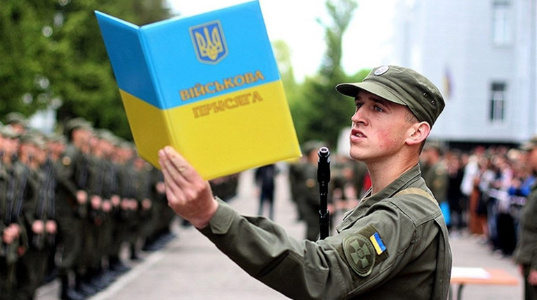 Спочатку тестування, обсервація, а потім - служба: військові про особливості весняного призову 