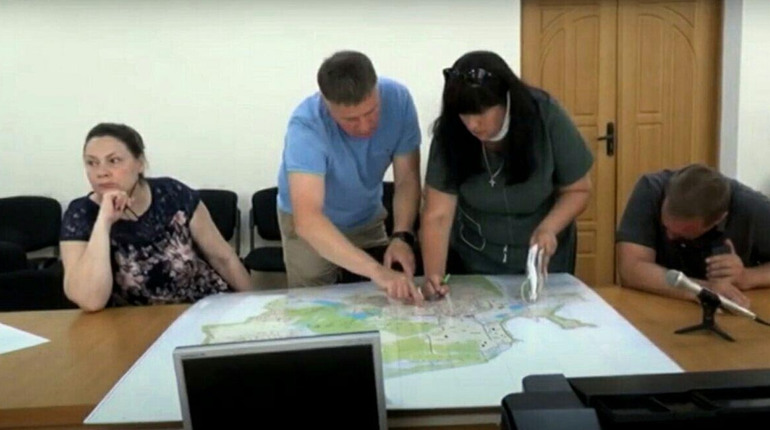 Депутатів Шостки об'єднала стихійна торгівля. Вони налаштовані на боротьбу