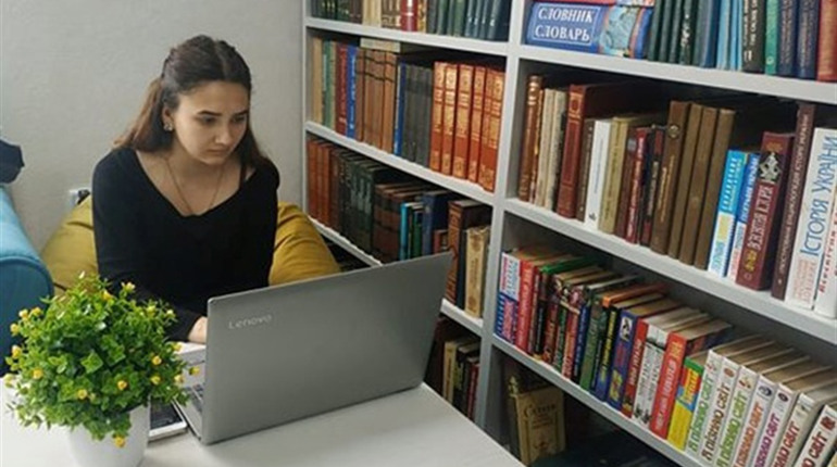 Бібліотека майбутнього відкрилася у Балті. Чому обов’язково потрібно її відвідати