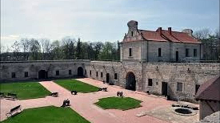 7 замків України, які варто побачити