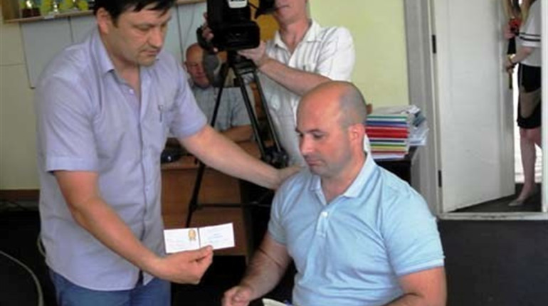 Замість Олександра Михняка депутатом став Руслан Самченко