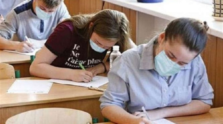 Гадяцькі випускники складають ЗНО з української мови: про що слід пам’ятати