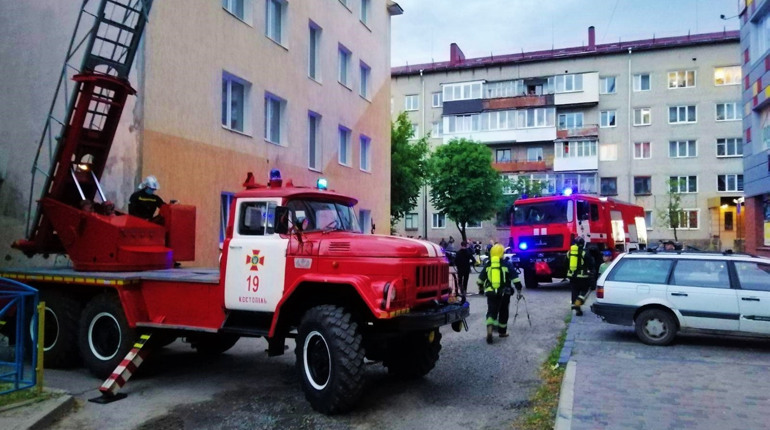 Пожежна тривога у Сарнах: як рятувальники гаситимуть багатоповерхівки