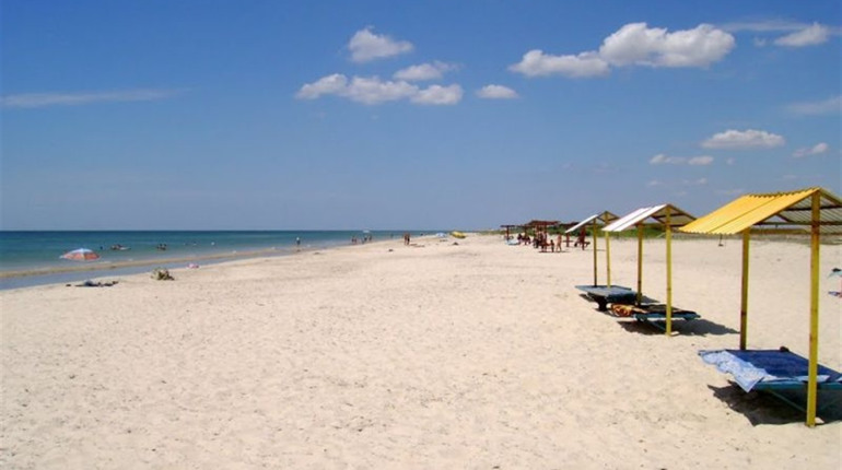 З Херсона до моря: скільки часу їхати та який стан доріг