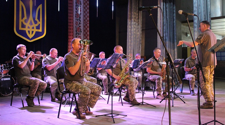 Як Попасна відзначила шосту річницю визволення від незаконних збройних формувань: фото та відео