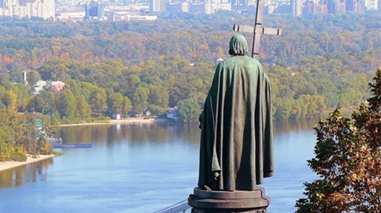 28 липня — День хрещення Київської Русі-України та рівноапостольного князя Володимира