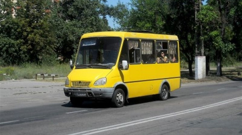 Класичка музика у херсонській маршрутці? Це можливо! А що слухають в інших міських маршрутках?