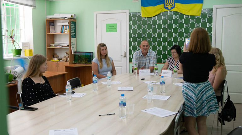 Порозуміння заради миру: в Нікополі розповіли про результати проекту для внутрішньо переміщених осіб