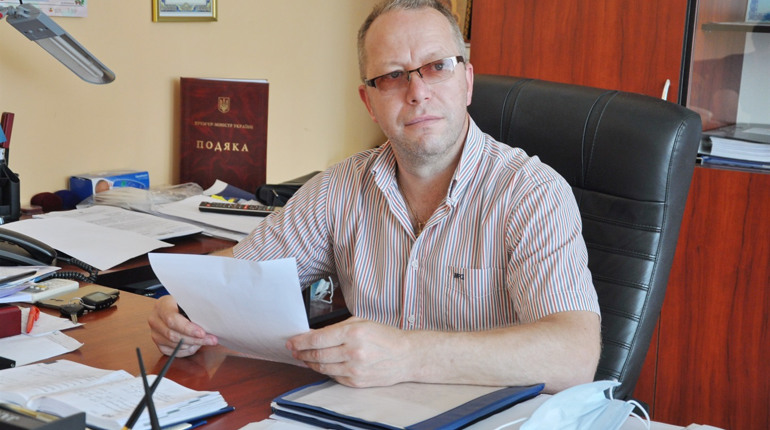 "Без коментарів" - головний лікар про "зелену" зону на Сарненщині. 