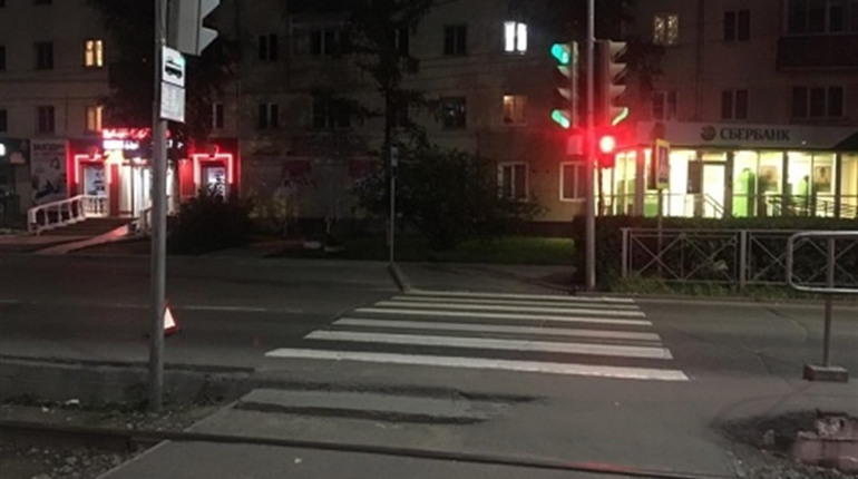 На Таврійському подовжать роботу таймеру світлофору. Минулоріч там сталась смертельна ДТП