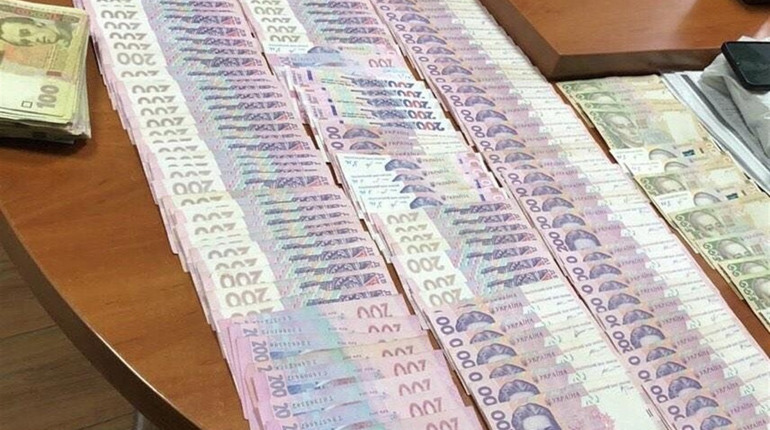 Вилучили мільйон гривень: посадовці обласного Пенсійного фонду системно привласнювали кошти
