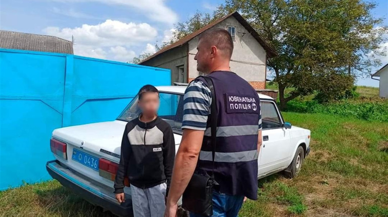 Хлопчика з Кіцманщини, який зник напередодні, розшукали поліцейські