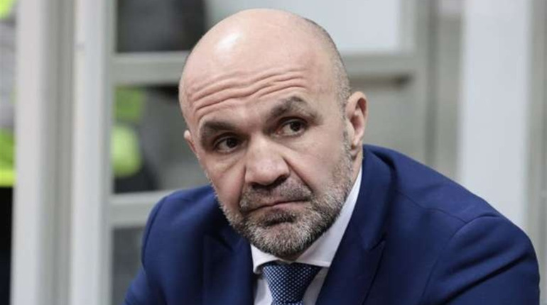 Київський суд визначив, де будуть продовжуватись судові засідання у справі Владислава Мангера