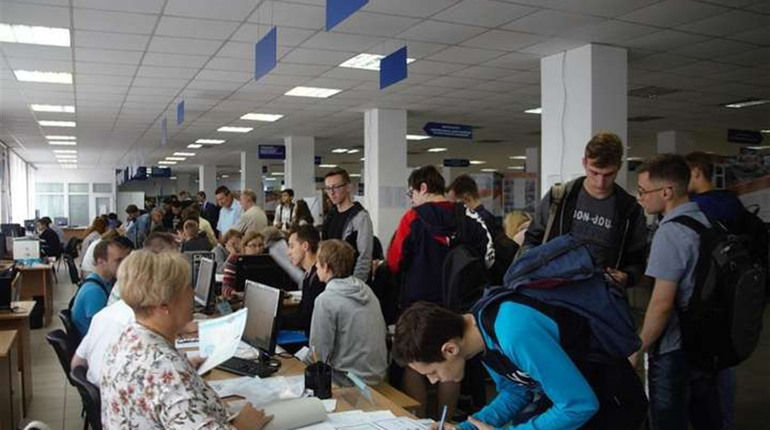 Вступ 2020: в Україні стартував прийом електронних заяв для вступу на бакалавра