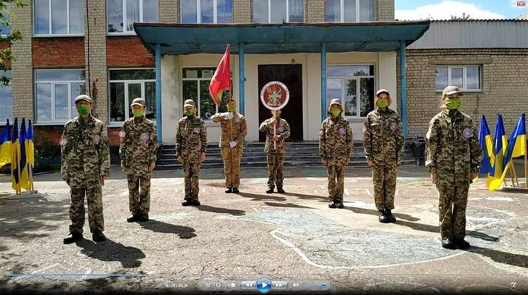 Команда Комишуваського НВК зайняла призове місце в обласній військово-патріотичній грі