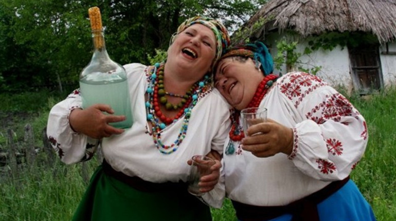 Пів сотні жителів Корюківщини оштрафували за самогоноваріння. «Точки» є і в місті, і в селах