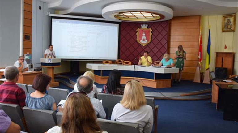 За прибиральну машину Kärcher переяславські виконкомівці проголосували з другої спроби