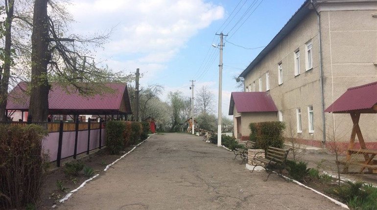 У Нижньостанівецькому психоневрологічному інтернаті — спалах коронавірусу 