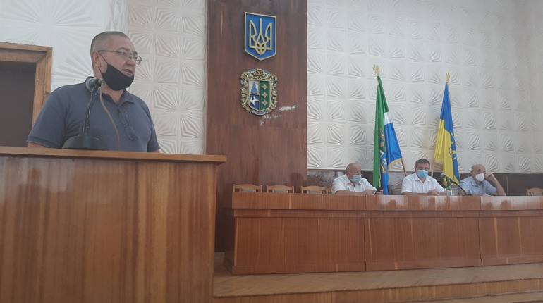 Кіцманська райрада прийняла рішення про відновлення роботи громадського транспорту і магазинів