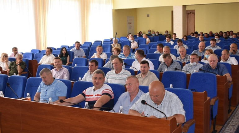 20 питань та різне: що розглядатимуть депутати на сесії міськради