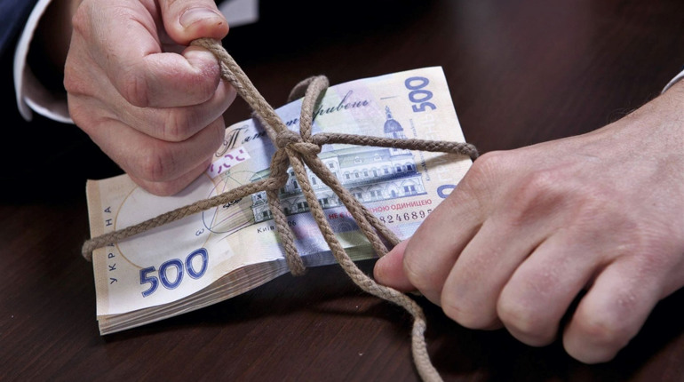 Підозрюють у розтраті: Лозівська прокуратура звинувачує підприємця у привласненні мільйонів