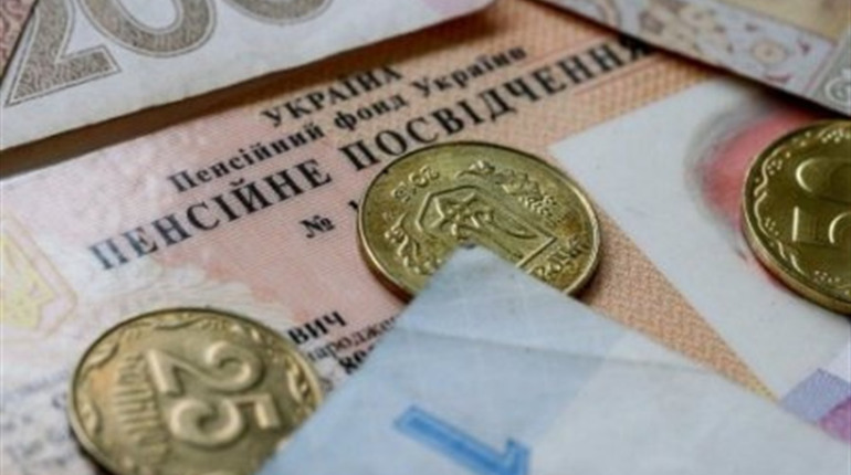Листоноша з Кіцманського району привласнювала пенсії. ЇЇ засудили